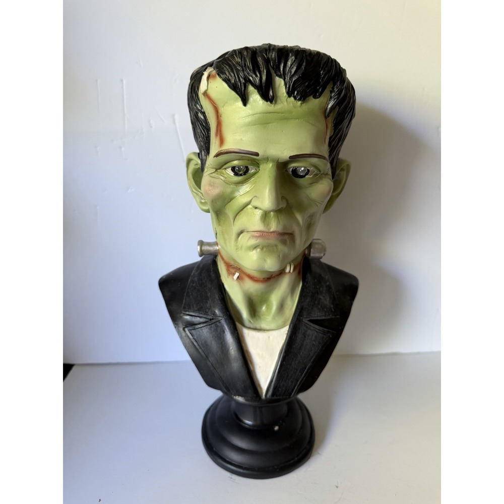 13" NWT Green Frankenstein Bust Halloween LED Eyes Tik Tok Viral